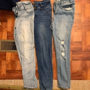 Lot of skinny jeans in size 13 stretchy jeans